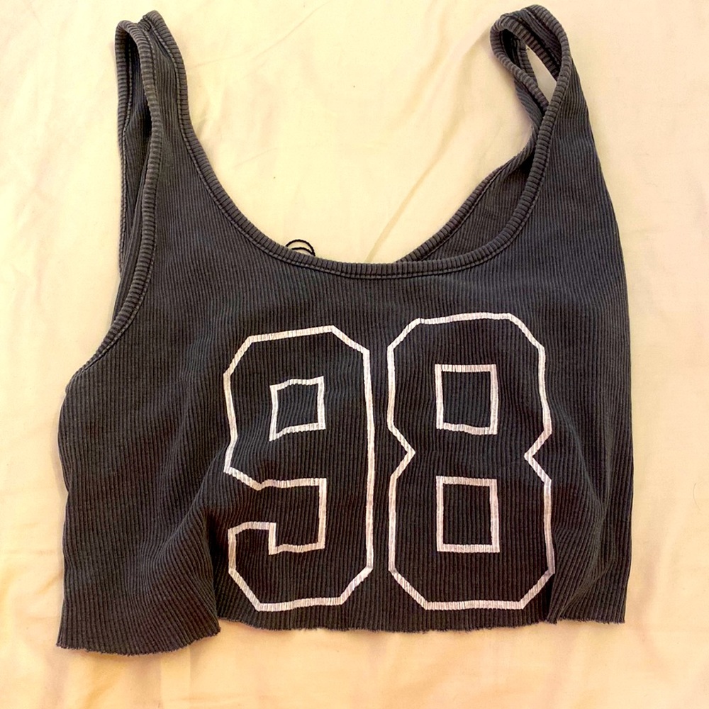 Super cropped shirt